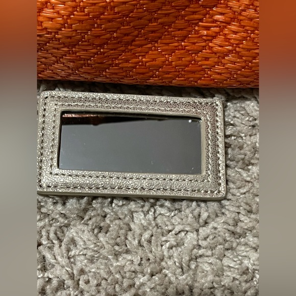 Elaine Turner Beach Grass Bamboo Handles Handbag with Matching Mirror - Picture 6 of 10